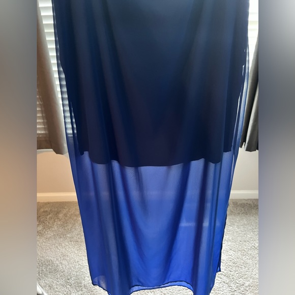 Vince Camuto maxi skirt - Picture 2 of 10